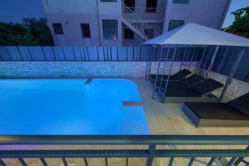 Luxury Vall Apartment