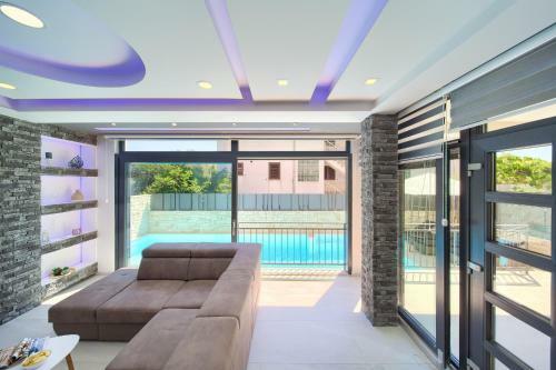 Luxury Vall Apartment