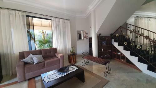 Casa Minas Gerais - 4 Su�tes, Piscina E �rea Gourmet