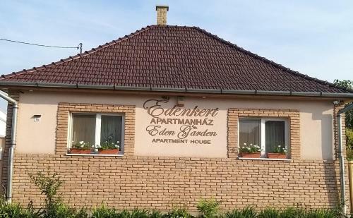 �denkert Apartmanh�z