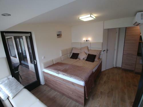 V�zparti Apartmanh�z