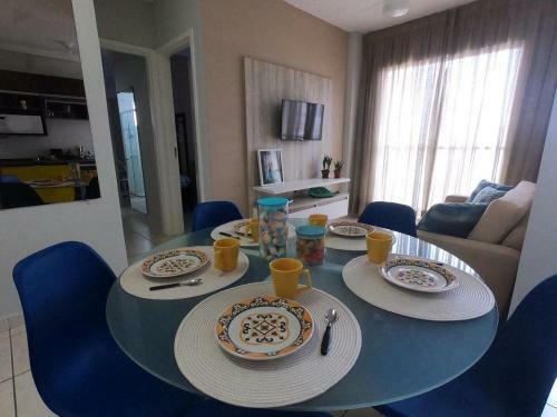 Apartamento 50 Metros Da Praia, Voltado Para O Nascente