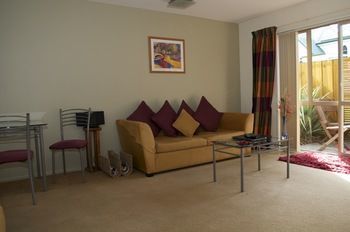 Tussock Peak Motor Lodge