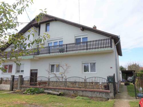 Apartment In Keszthely/balaton 19004