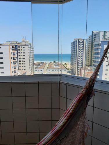 Lindo Apartamento Guilhermina Vista Para O Mar E Internet