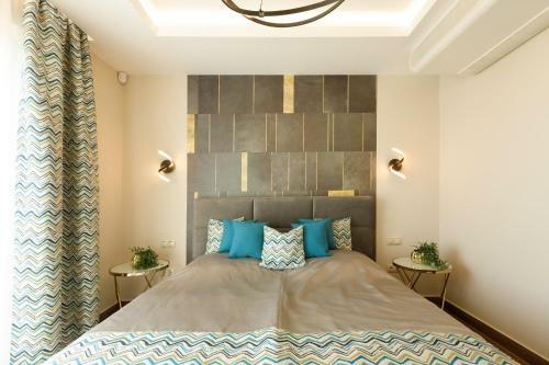 Royal Cafe Apartman