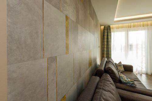 Royal Cafe Apartman
