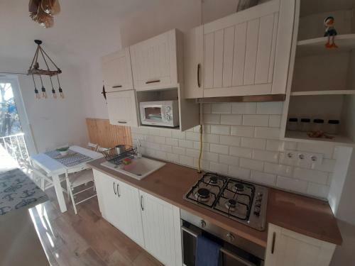 Admiral Apartman Mak�