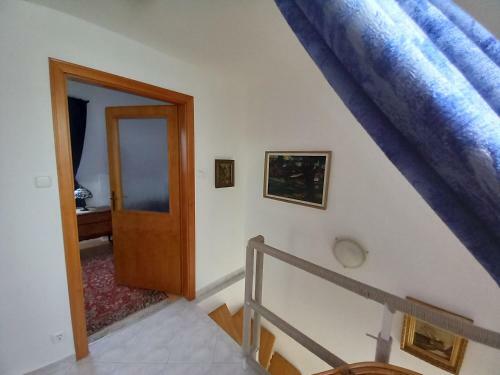 Apartamento T� Var�zs