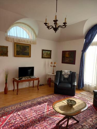 Apartamento T� Var�zs