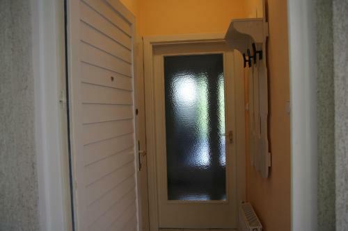 Apartment With Swing