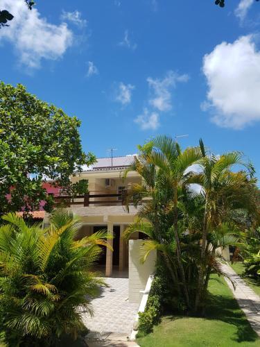 Casa Dentro De Porto De Galinhas. 04su�tes.01quarto.