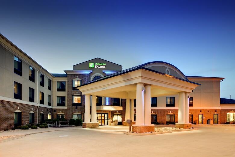 Hotel Holiday Inn Express Peru-lasalle Area