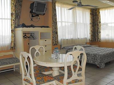 Hotel Tajin