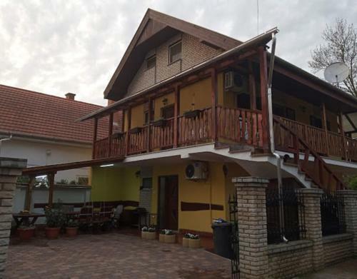 Bazsi Apartman