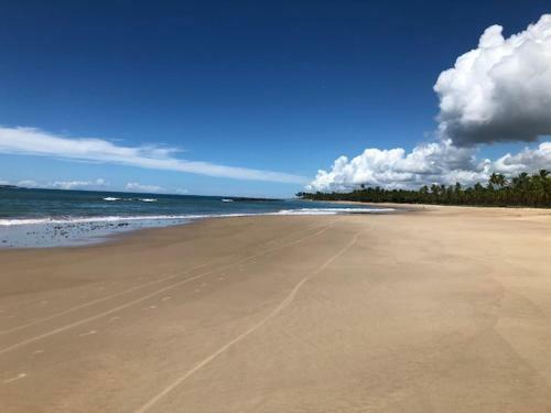 Casa A Beira Mar Com 4 Suites E Muito Conforto