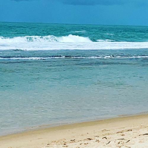 Apartamento Muro Alto Condom�nio Clube