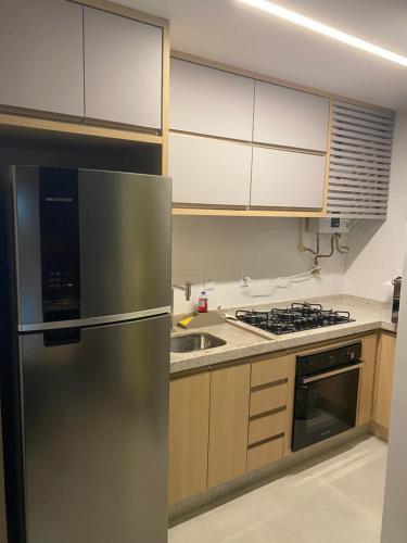 Apartamento Muro Alto Condom�nio Clube