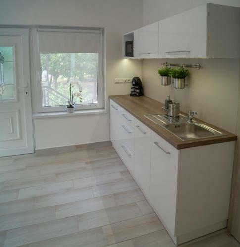 East Side Corner - Apartment