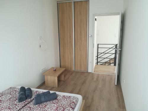 Hajnal Apartmanh�z