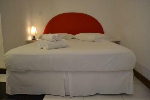 Roxy Apartments
