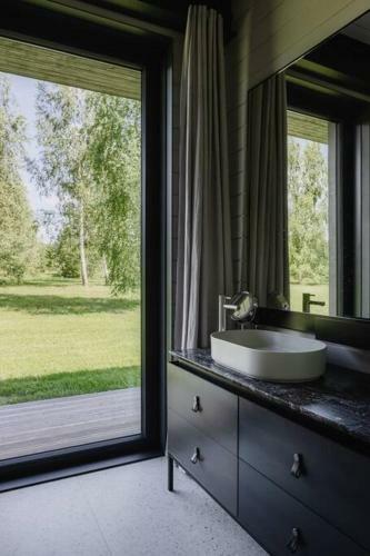 Narnia Holiday House