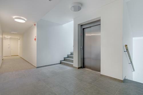 Center Apartment 10a