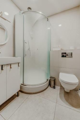 Spacious - 140 Square Meters Apartment, Vilnius City Centre
