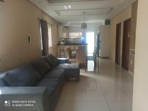 Casa Com Otima Localizacao E Confortavel