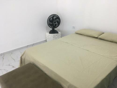 Apartamento Novo Bem Espa�oso E Arejado .