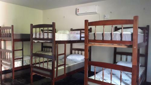Hostel E Camping Cai�ara