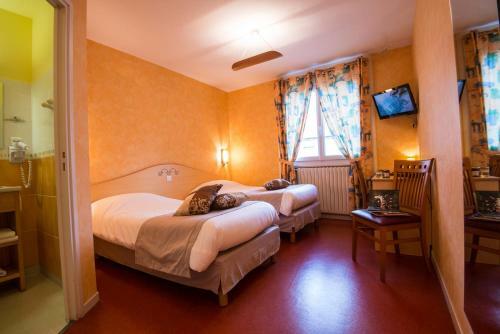 Hotel Logis H�tel Beaus�jour