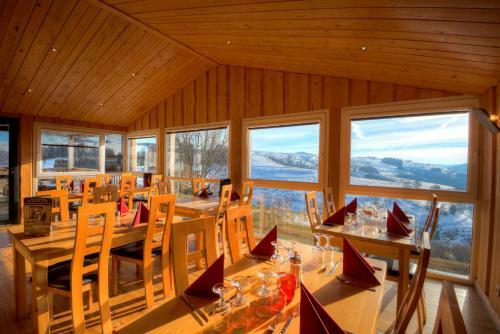 Hotel Logis H�tel Beaus�jour