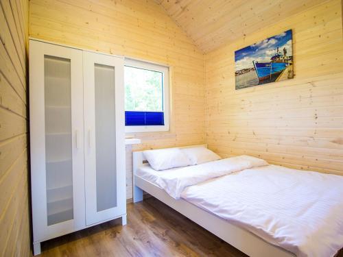 Pleasant Holiday Home In Dar?owo With Terrace