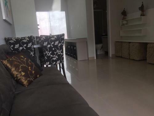 Casa Enseada Pr�ximo Ao Mar E Com�rcios