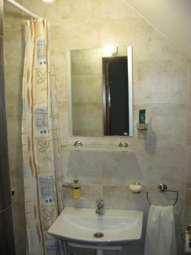 Hostal Preno?i?te Day Holiday