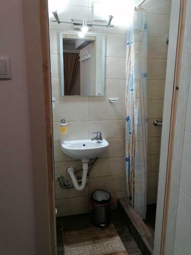 Hostal Preno?i?te Day Holiday