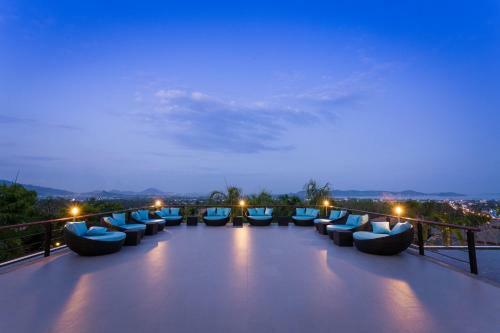 Hotel Chalong Chalet Resort And Longstay