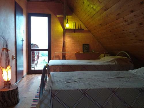 Villa 33