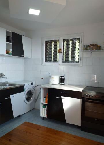 Villa 33