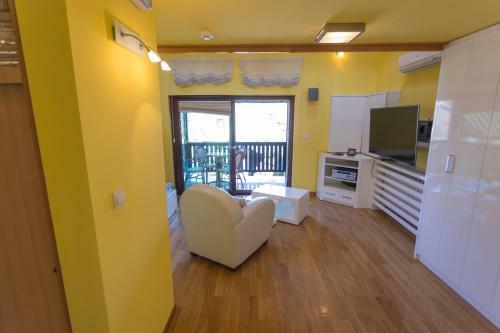 Antique Apartment