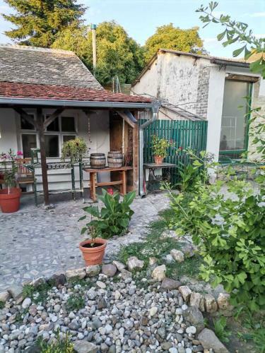 Somborski Salas - U Centru - Apartmani