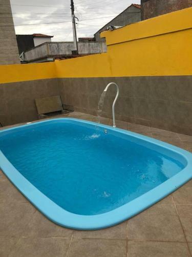 Casa Com Piscina A 3 Quadras Da Praia Da Vila