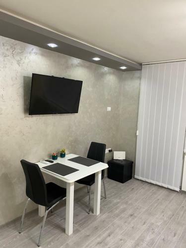 Manirosi 5 Apartment