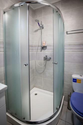 Crystal Apartment