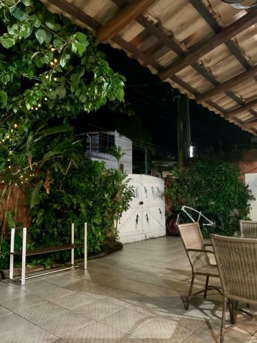 Quartos Em Casa Linda Compartilhada, A 800m Da Praia de Juquehy