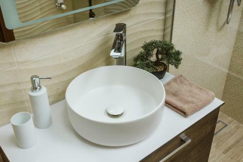 Vively Lux Apartment