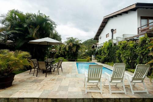 Casa Com Piscina E Churrasqueira A 150m Da Praia Em Juquehy