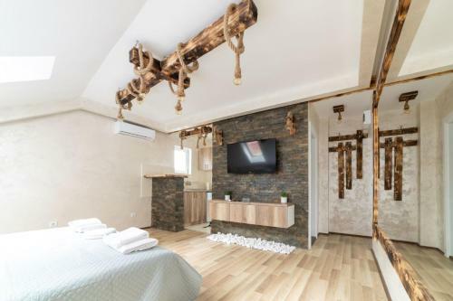 Rustic Luxury Apartment - Valjevo Centre Bid Zone