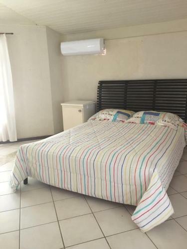 Casa 4 Quartos Em Stella Maris 200 Metros Da Praia